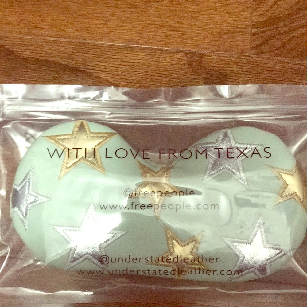 Eye mask